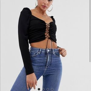 Puff sleeve cross cross top in floral print